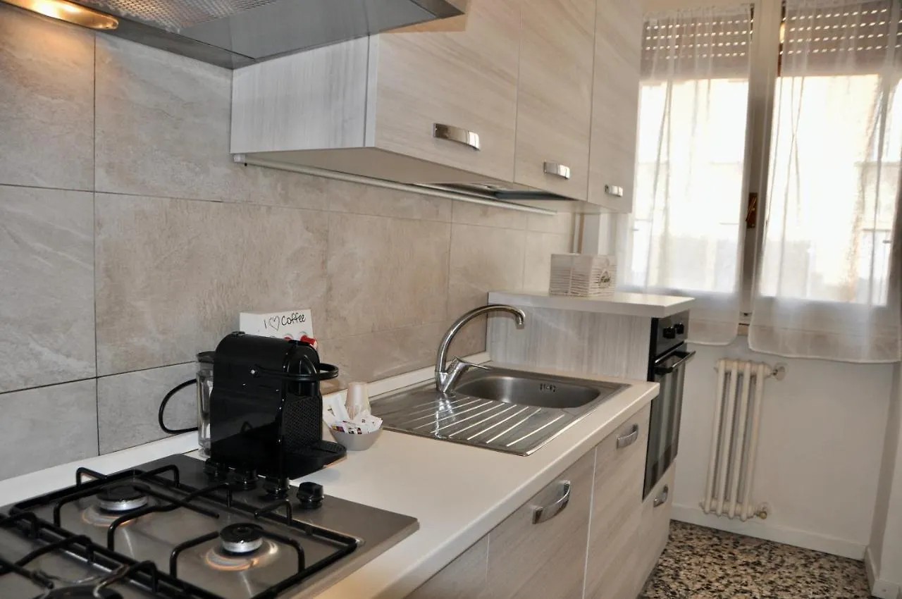 M.Aurelio Light Brown Apartment Milan 0*,